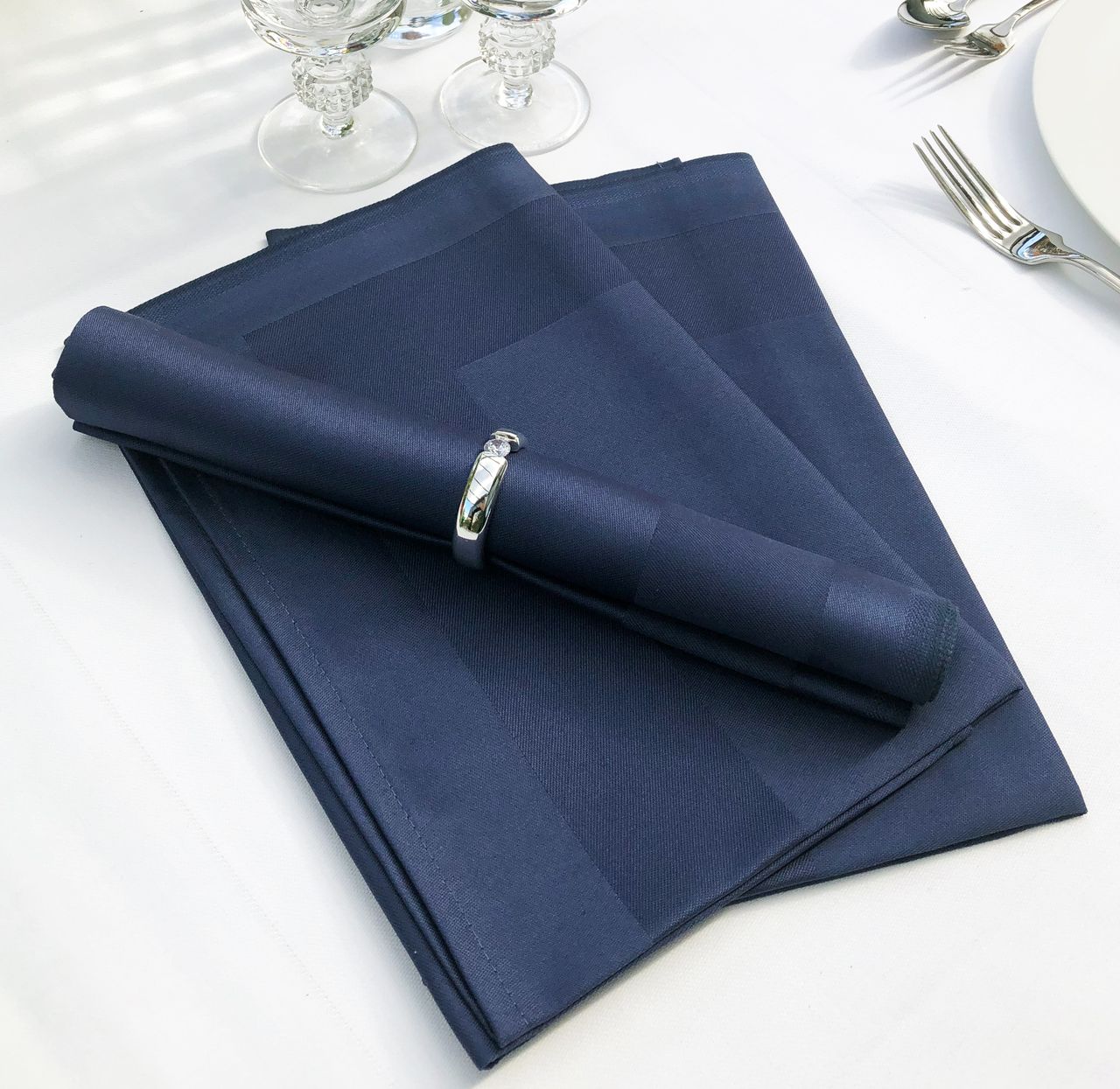 Stoffservietten in marine