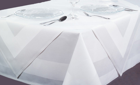 Mitteldecke Padua, weiß, mit Atlaskante, 100x100